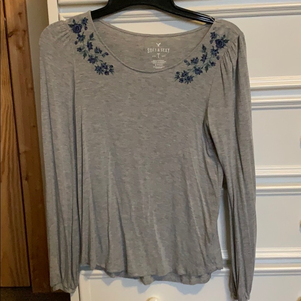 American Eagle soft and sexy long sleeve